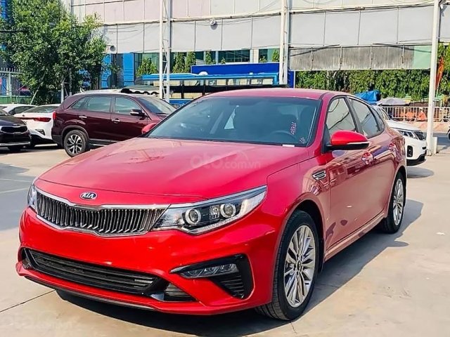 Bán Kia Optima FL 2.0 AT 2019, xe lắp ráp trong nước, bản Sedan, xe màu đỏ, nội thất màu kem0