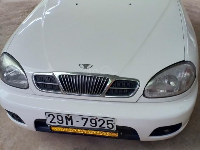 Cần bán lại xe Daewoo Lanos sản xuất năm 2001, màu trắng, giá chỉ 105 triệu0