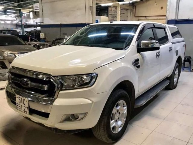 Bán ô tô Ford Ranger XLT năm 2016, màu trắng, nhập khẩu, xe cam kết không đâm đụng, thủy kích