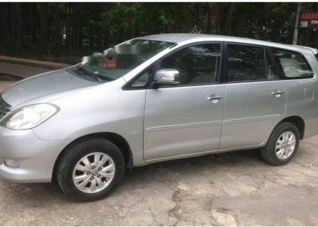 Bán Toyota Innova sản xuất năm 2012, chính chủ0