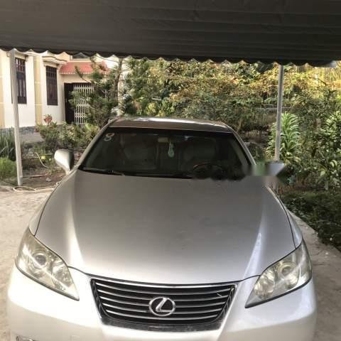 Cần bán Lexus ES 350, gia đình đi sử dụng và bảo quản tốt