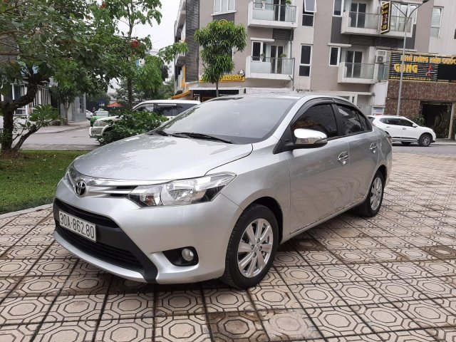 Cần bán lại xe Toyota Vios E 1.5MT năm sản xuất 2015, màu bạc, giá chỉ 452 triệu