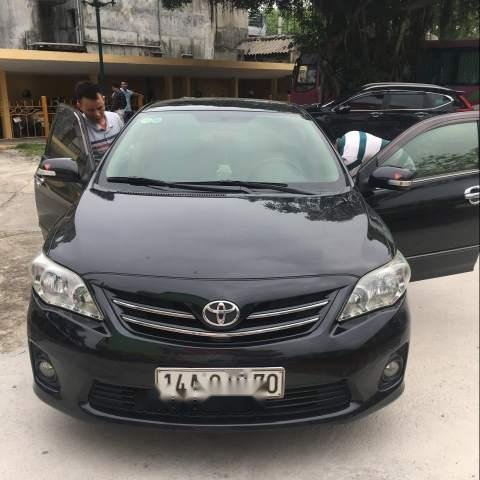 Bán gấp Toyota Corolla altis MT sản xuất 2011, màu đen, số sàn