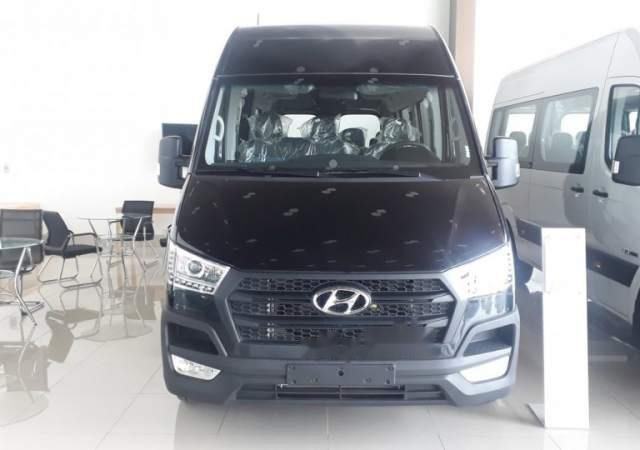 Bán Hyundai Solati H350 2018, màu đen, nhập khẩu  0