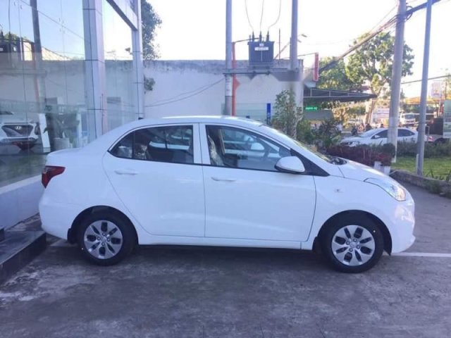 Cần bán xe Hyundai Grand i10 đời 2019, màu trắng, nhập khẩu nguyên chiếc