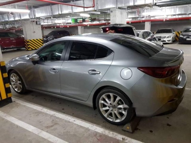 Bán Mazda 3 sản xuất năm 2015, màu bạc, 610 triệu