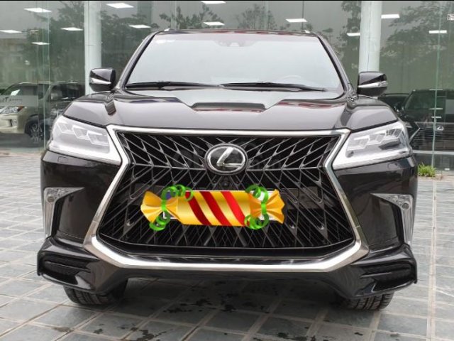 Bán Lexus LX 570S Supper Sport SX 2018 tên công ty, odo zin 3000km0