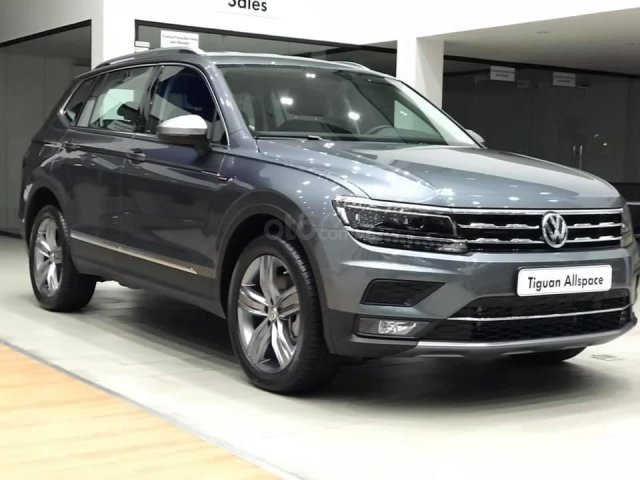 Cần bán xe Volkswagen Tiguan đời 2019, xe nhập0