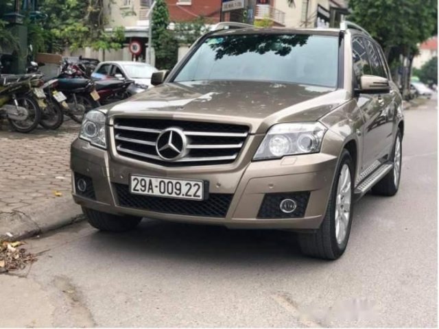 Bán xe Mercedes GLK 300 sản xuất năm 2011, màu vàng cát, nhập khẩu0