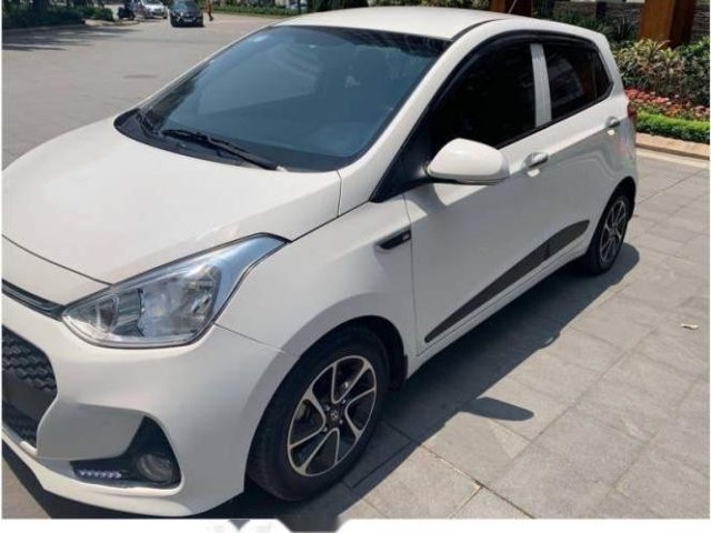 Bán xe Hyundai Grand i10 năm 2018 giá cạnh tranh0