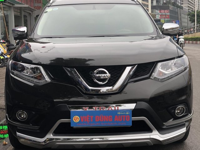 Bán xe Nissan X Trail đời 2018 chạy 20.000km