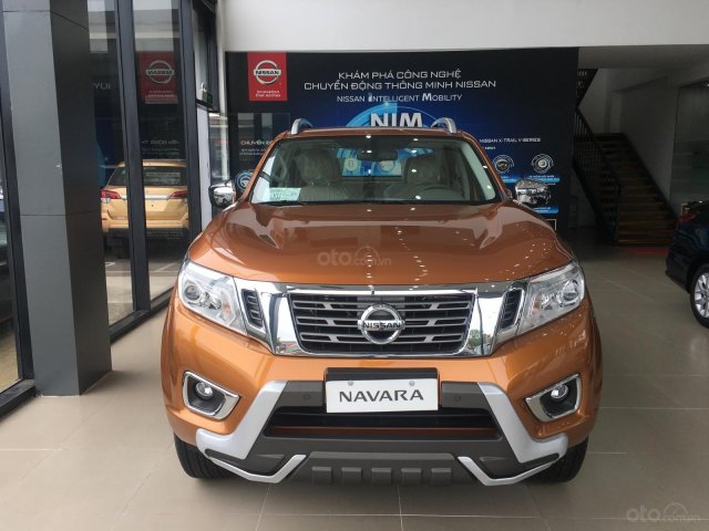 Bán Nissan Navara Navara VL Premium năm 2019, màu cam, xe nhập