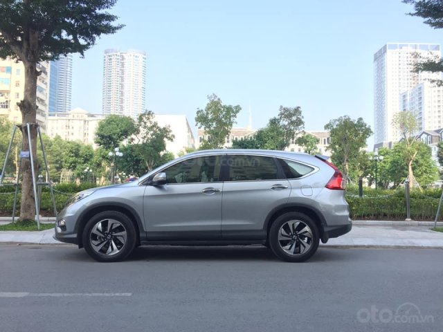 Bán CRV, Sản xuất 2017, số tự động, full 2.4, màu bạc