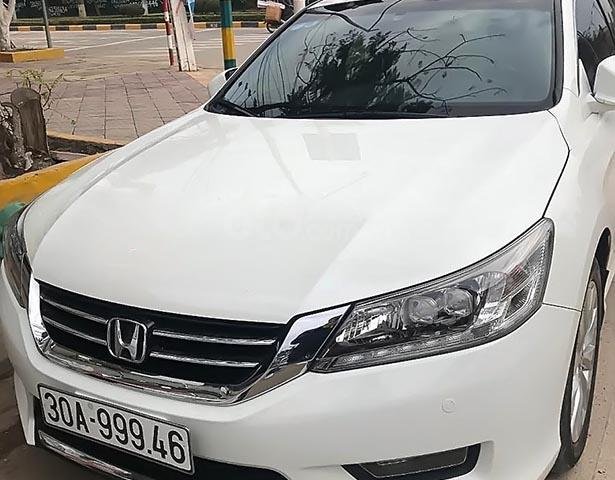 Bán Honda Accord 2.4 AT đời 2015, màu trắng, nhập khẩu chính chủ, giá tốt