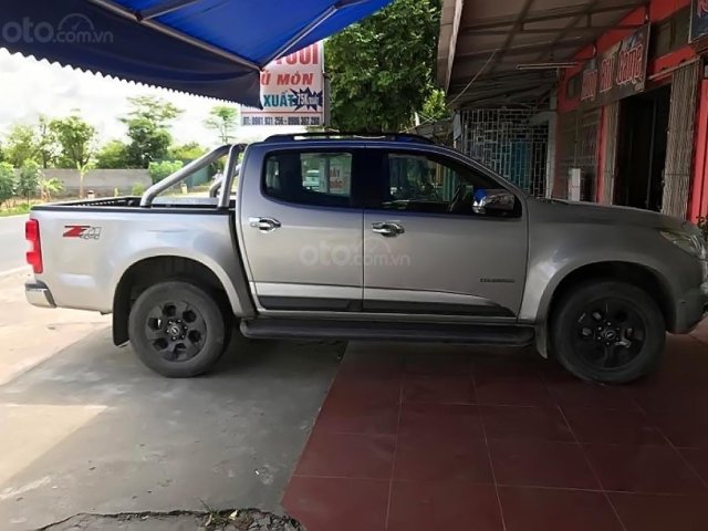 Bán Chevrolet Colorado sản xuất 2013, màu bạc, nhập khẩu nguyên chiếc