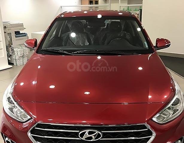Cần bán xe Hyundai Accent 1.4 MT 2019, màu đỏ