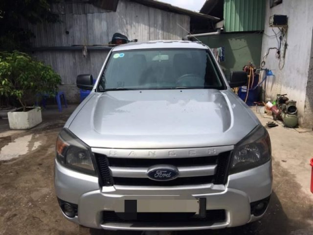 Bán lại xe Ford Ranger, bán tải 5 chỗ, 2 cầu, sản xuất 20090