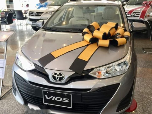 Bán xe Toyota Vios đời 2019, màu bạc, giá 506tr0