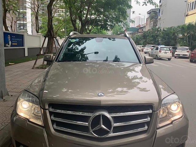 Cần bán Mercedes 300 4Matic 2010, màu vàng