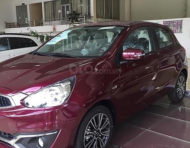 Bán ô tô Mitsubishi Mirage CVT sản xuất 2019, màu đỏ, xe nhập