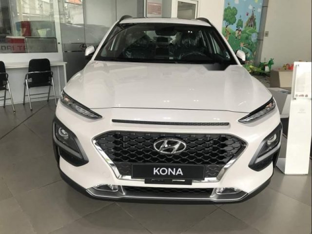 Bán ô tô Hyundai Kona Turbo đời 2019, màu trắng giá cạnh tranh0