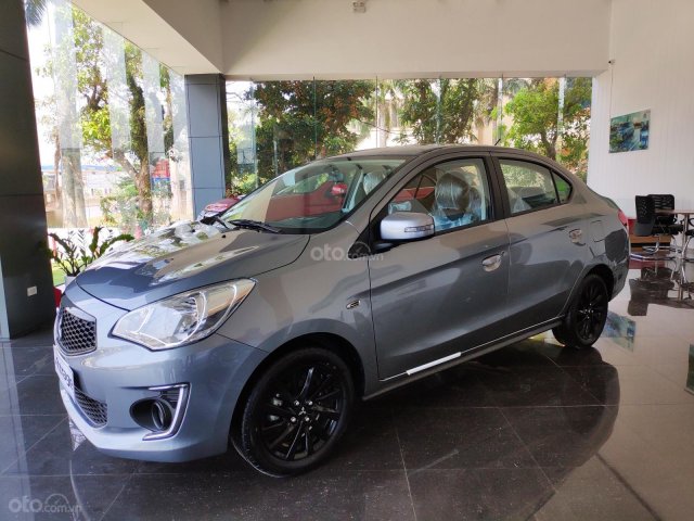 Bán Mitsubishi Attrage CVT 2019, tại Quảng Trị, màu Bạc, có sẵn giao ngay, hỗ trợ góp 80%0