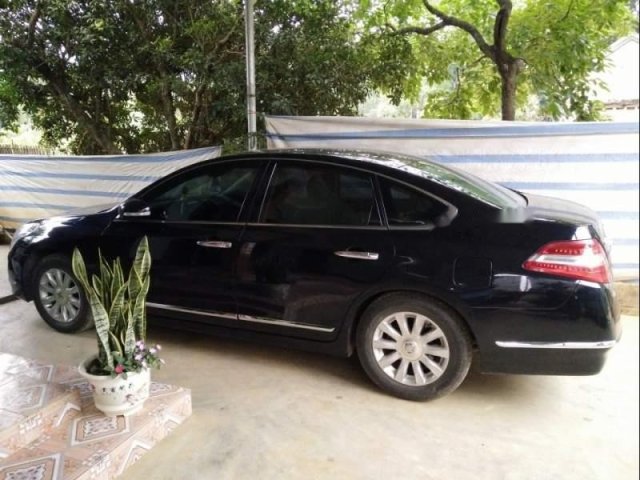 Bán lại xe Nissan Teana sản xuất năm 2010, màu đen, nhập khẩu chính chủ