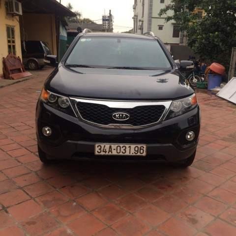 Cần bán Kia Sorento đời 2012, màu đen, máy xăng 2.4 bản full