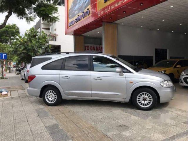 Bán Ssangyong Stavic sản xuất năm 2008, màu bạc, nhập khẩu nguyên chiếc Hàn Quốc