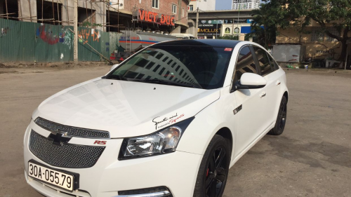 Chính chủ bán xe Chevrolet Cruze 1.6 MT đời 2014, màu trắng