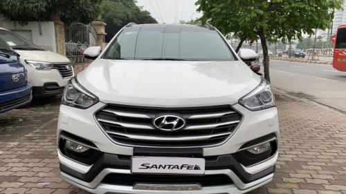 Bán xe Hyundai Santa Fe 2.2 AT 2017, màu trắng