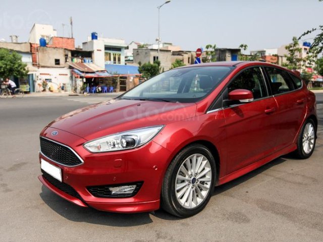 Bán Ford Focus mới khuyến mại khủng có sẵn giao xe ngay