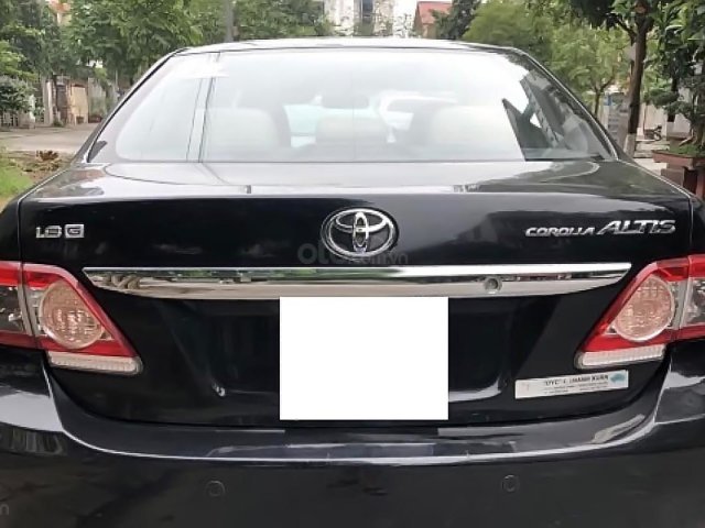 Bán Toyota Corolla Altis màu đen, số sàn, đời 20130