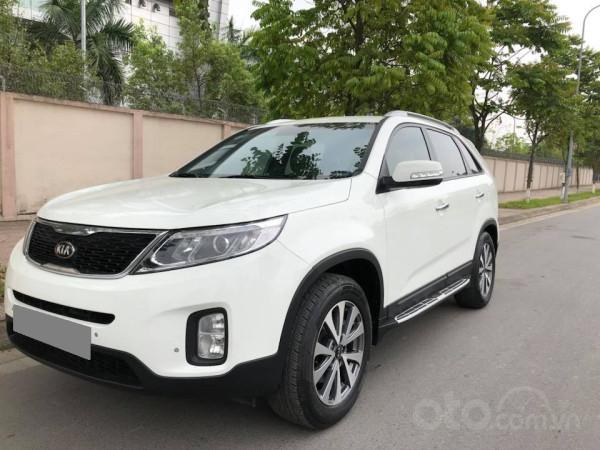 Bán Kia Sorento 2016 màu trắng, tự động, full đầy đủ tiện nghi0