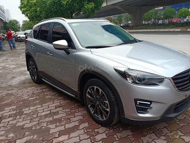 Bán gấp Mazda CX5 2.5 2018 màu bạc, xe gia đình0