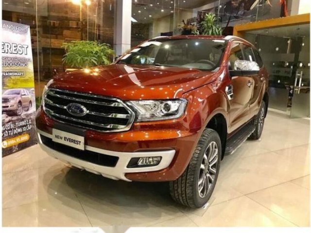 Cần bán xe Ford Everest sản xuất năm 2019, động cơ 2.0 bi turbo