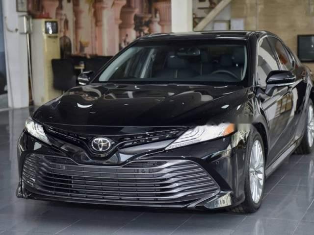 Bán Toyota Camry 2.0G năm 2019, nhập từ Thái