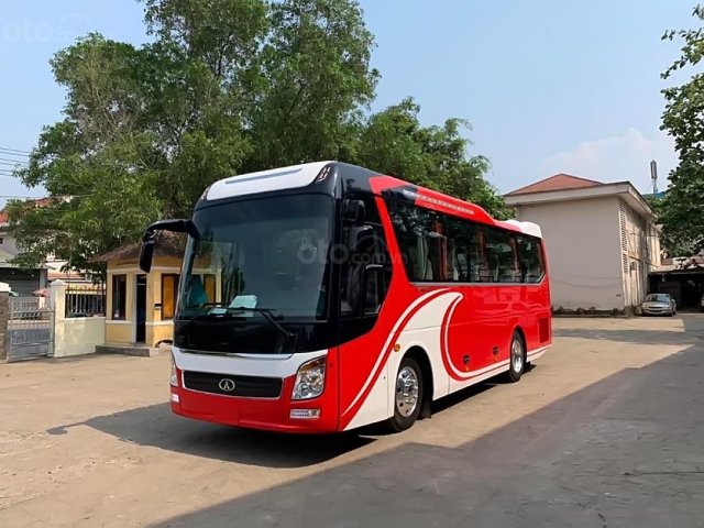 Bán Hyundai Universe năm 2019 - Ghế tài xế đệm hơi tự động nhập khẩu Hàn Quốc