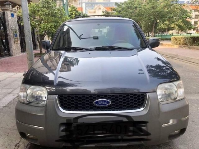 Cần bán gấp Ford Escape AT sản xuất 2002, màu đen, xe chạy cực ngon, dàn đồng còn rất đẹp