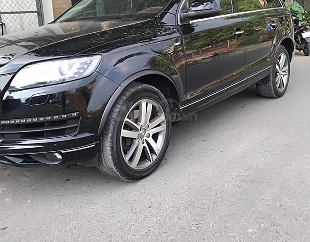 Xe Audi Q7 3.0 AT đời 2011, màu đen, nhập khẩu  0