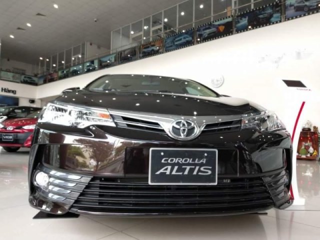 Bán xe Toyota Corolla altis 1.8CVT 2019, giá 741tr