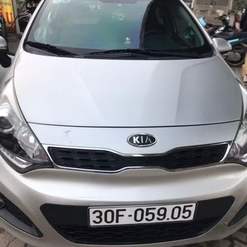 Bán Kia Rio sản xuất năm 2012, màu bạc, chính chủ 