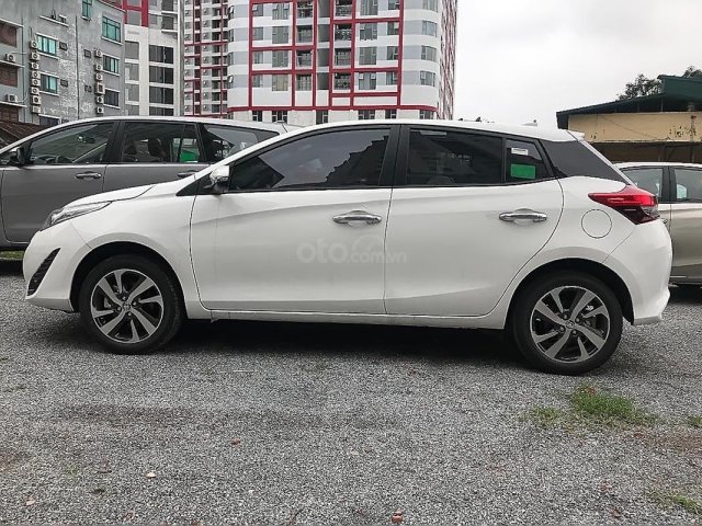 Bán xe Toyota Yaris 1.5G 2019, màu trắng, nhập khẩu, giá tốt0