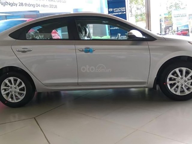 Bán ô tô Hyundai Accent 1.4 AT năm sản xuất 2018, màu bạc