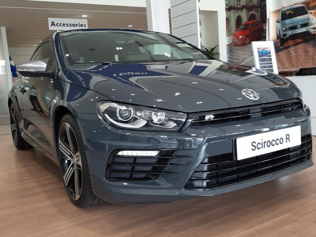 Bán Volkswagen Scirocco R - Giảm ngay 100 triệu trong tháng 5 - 09491234940