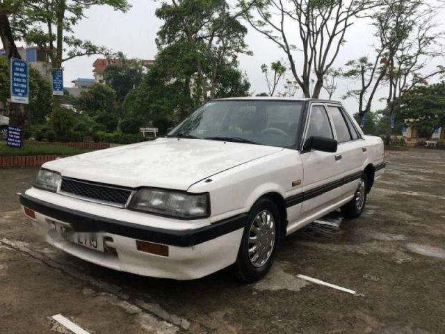 Bán xe Nissan Cedric sản xuất năm 1993, màu trắng, xe nhập chính chủ0