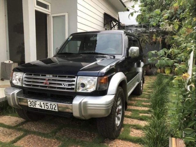 Bán Mitsubishi Pajero GLS năm 1996, màu đen, xe nhập Nhật0