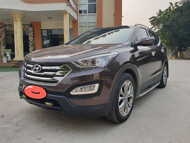 Cần bán lại xe Hyundai Santa Fe 2.4 năm sản xuất 2013, màu nâu, xe nhập