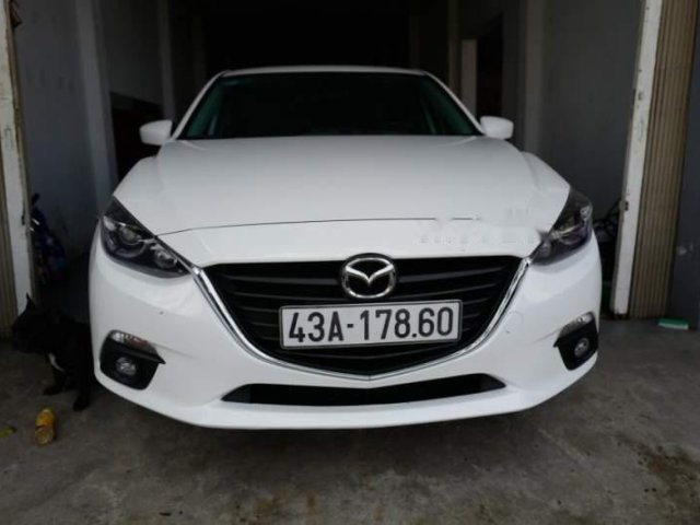 Cần bán gấp Mazda 3 2015, màu trắng, 545tr