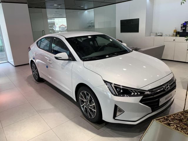 Bán xe Hyundai Elantra Facelift 20190